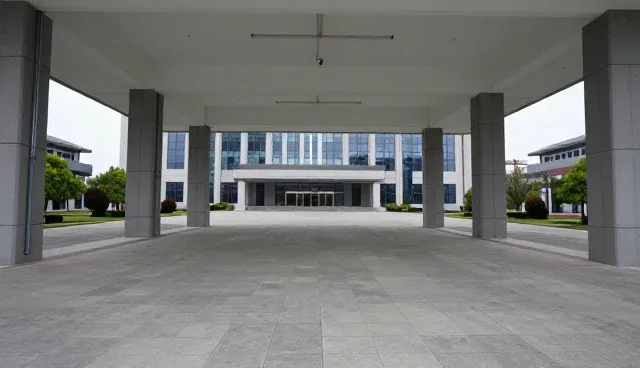 如何通过市场推广提升生成提示词的网站流量?